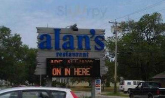 Alan's of Boscawen. outside