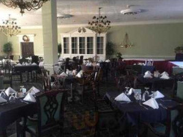 The Colonial Dining Room food