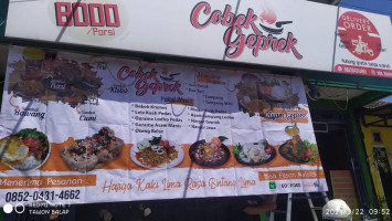 Cobek Geprek food