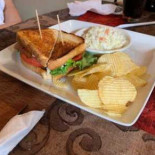 Lil Bistro Comida