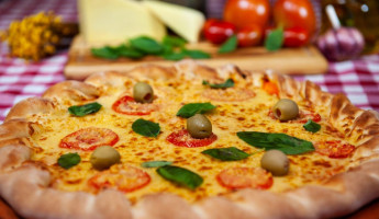 Top Pizzaria E Esfiharia food