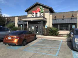 Chili's outside