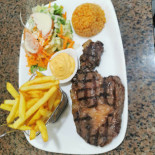 Roisel Grill Comida