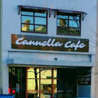 Cannella Cafe outside