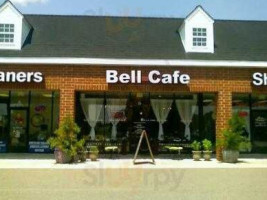 Bell Cafe outside