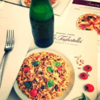 La Tagliatella Serrallo Plaza food