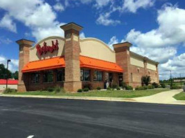 Bojangles ' Famous Chicken 'n Biscuits outside