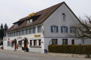 Hotel-Restaurant Zum Kreuz inside