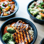 Waba Grill Comida