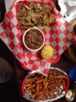 Crossroads Bbq And More food