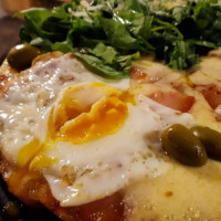 La Strada Pizzas food