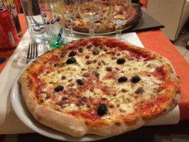 Sicilia In Tavola food