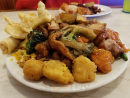 Mandarin House food