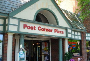 Post Corner Pizza outside