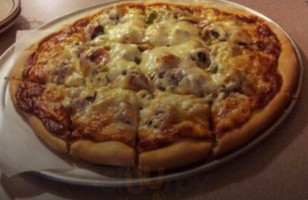 Napoli Pizza 115 N 3rd food
