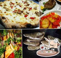 Pizzeria Pegaso food