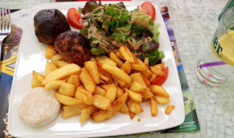 Le Camargue food