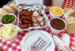 Hog Wild Pit B-q food