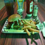 R. Shea Brewing Comida