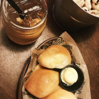 Logan's Roadhouse Charleston food