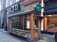 Fino's Wine Bar & Restaurant - Mount Street outside