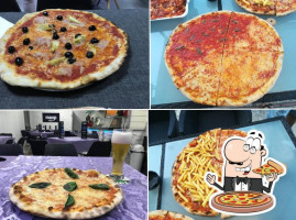 Maxp Ristopub Pizzeria Chiusi Scalo food