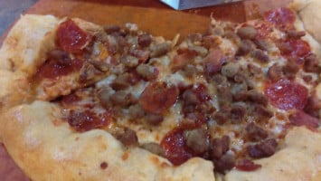 Pizza Hut food