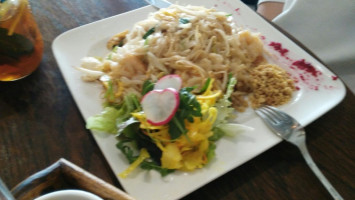Mei Thai Restaurant food