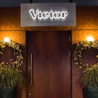The Victor – Parq Vancouver inside