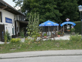 Gasthaus Pram outside