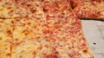 Captains Pizzeria Restuarant food