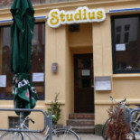 Studius Exterior