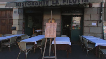 La Pilotta food