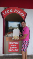 Croq Pizza food