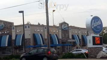 Culver's inside