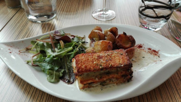 Le Châlet De Mon Père St Herblain food