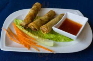 Sanook Thai Cuisine food