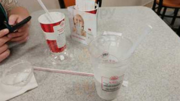 Oberweis Ice Cream And Dairy Store food