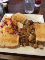 The Kountry Kafe food