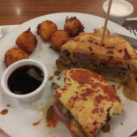 Denny's Comida