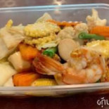 ณ ภัทร เรสเตอรอง ร้านอาหารพระพุทธบาท Comida