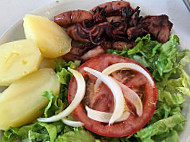 Cafeteria Pintainho food