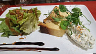 Le Bouchon Virois food