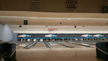 Harbor Lanes inside