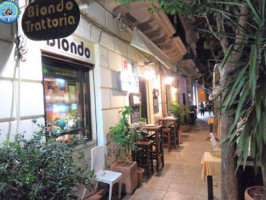 Trattoria Biondo inside