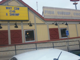 Long John Silver's outside