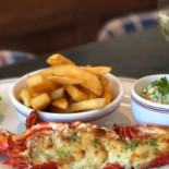 C&S Chowder House Comida