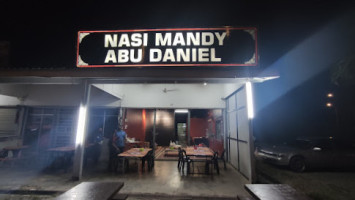 Nasi Mandy Abu Daniel inside
