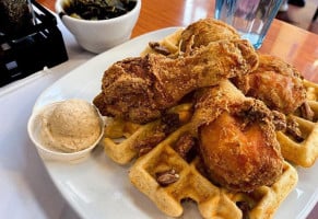 Dame's Chicken Waffles food