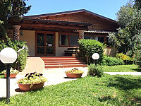 Agriturismo La Napoleona outside